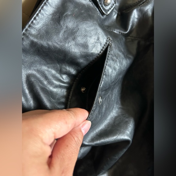 Nine West black shoulder bag. Used. - Picture 12 of 17